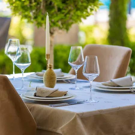 فندق Onyx - Free Access & Parking 4*