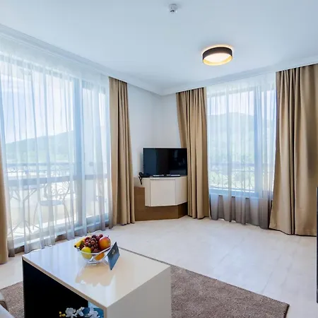 Onyx - Free Access & Parking سفيتي فلاس