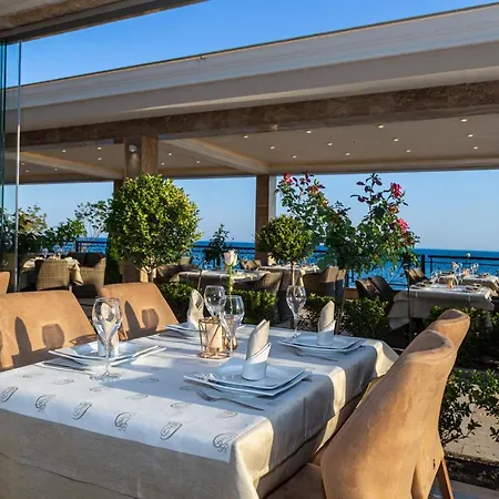 Onyx - Free Access & Parking