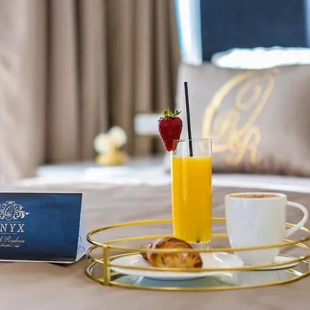 Onyx - Free Access & Parking Hotel 4*