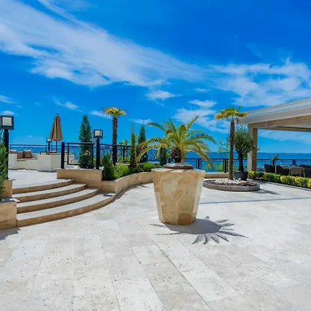 מלון Onyx - Free Access & Parking 4*