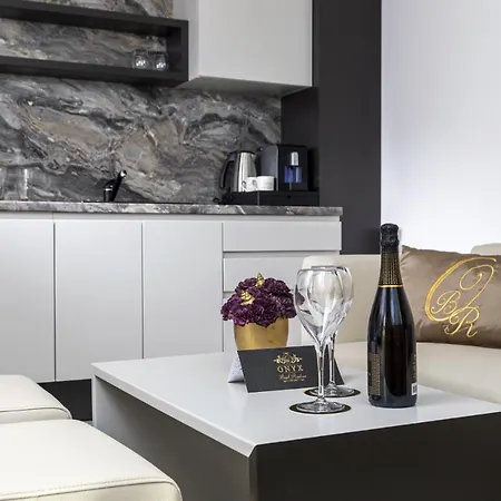 Onyx - Free Access & Parking 4* Szveti Vlasz