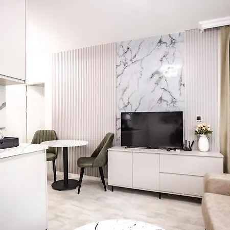 Szálloda Onyx - Free Access & Parking 4*