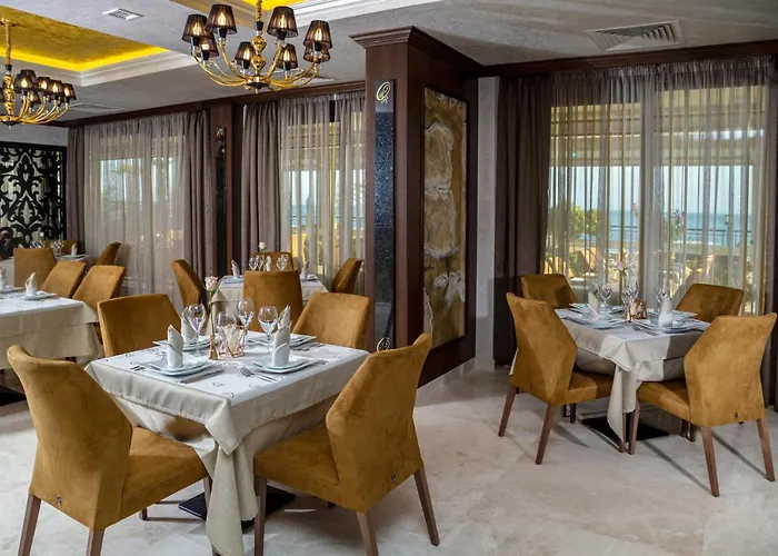 Onyx - Free Access & Parking Hotel