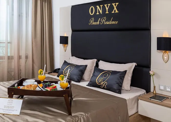 Onyx - Free Access & Parking