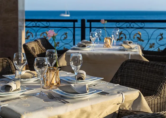 Onyx - Free Access & Parking Hotel